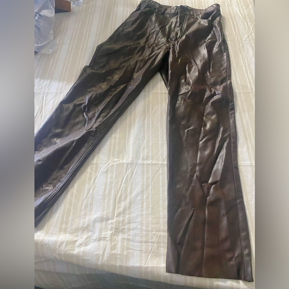 Abercrombie & Fitch Brown the 90’s Straight Ultra High rise faux leather pants - Picture 3 of 12